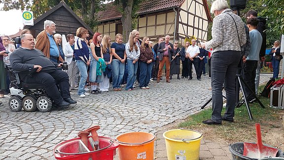 20261001_Verlegung_Stolperstein_Grabe_web.jpg