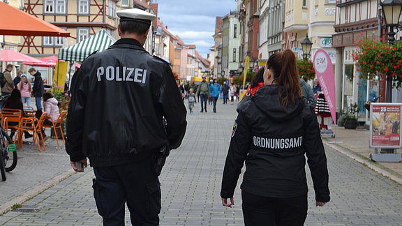 Gemeinsame_Kontrolle_KOBB_Ordnungsamt_Haustein_Michelle_Stöckert__5_.JPG  