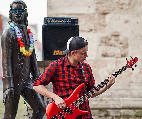 Fete_de_la_Musique_Muehlhausen_2019_Bachplatz_Foto_Tino_Sieland_web.jpg