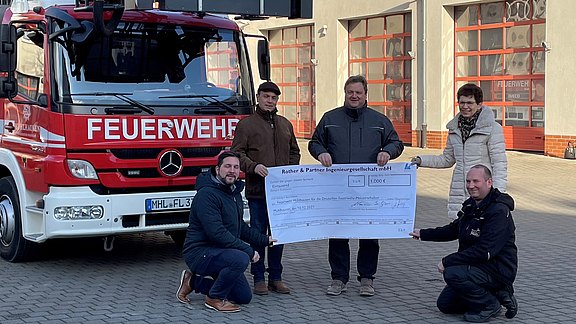 Spende_Feuerwehr.jpg