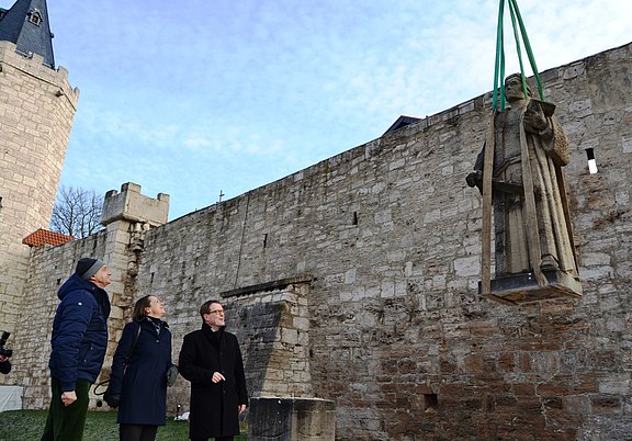 Stadtmauer_Sanierungsbeginn_am_Frauentor_HP_001.jpg  