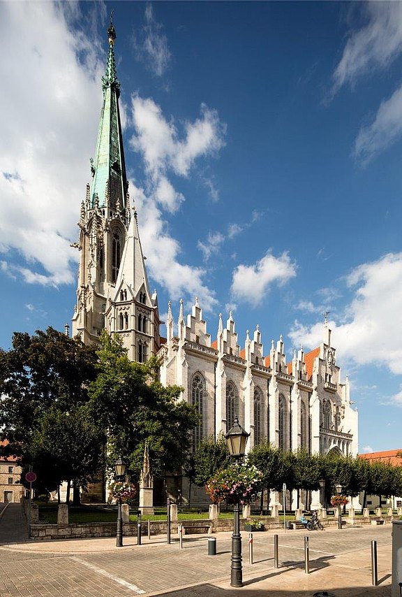 Marienkirche_Rechte_Wirtsch.Betr.MHL.jpg  
