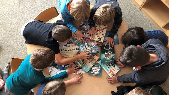 Foto_Lesesommer_-Evangelisches_Schulzentrum.jpg  