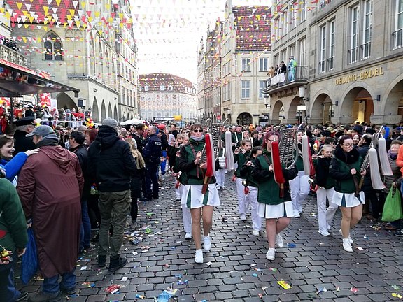 Rosenmontag_Muenster_web.jpg