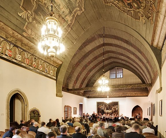 Rathaushalle_Muehlhausen_T._Sieland_web.jpg  