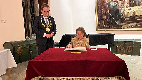 Eva_Umlauf.jpg  