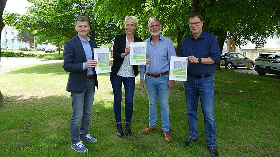 Übergabe_GEK_20.05.2022.JPG  