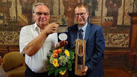 Thüringer_Rose_für_Christian_Fliegner__c__Stadt_Mühlhausen.jpg