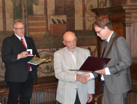 Gerhard_Mendler_Ehrenmedaille_HP.jpg  