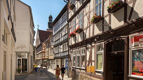 Blick in die Linsenstraße Linsenstraße in der historischen Altstadt von Mühlhausen