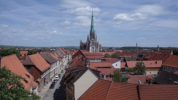 Blick auf die Marienkirche von der Historischen Wehranlage Blick auf die Marienkirche von der Historischen Wehranlage