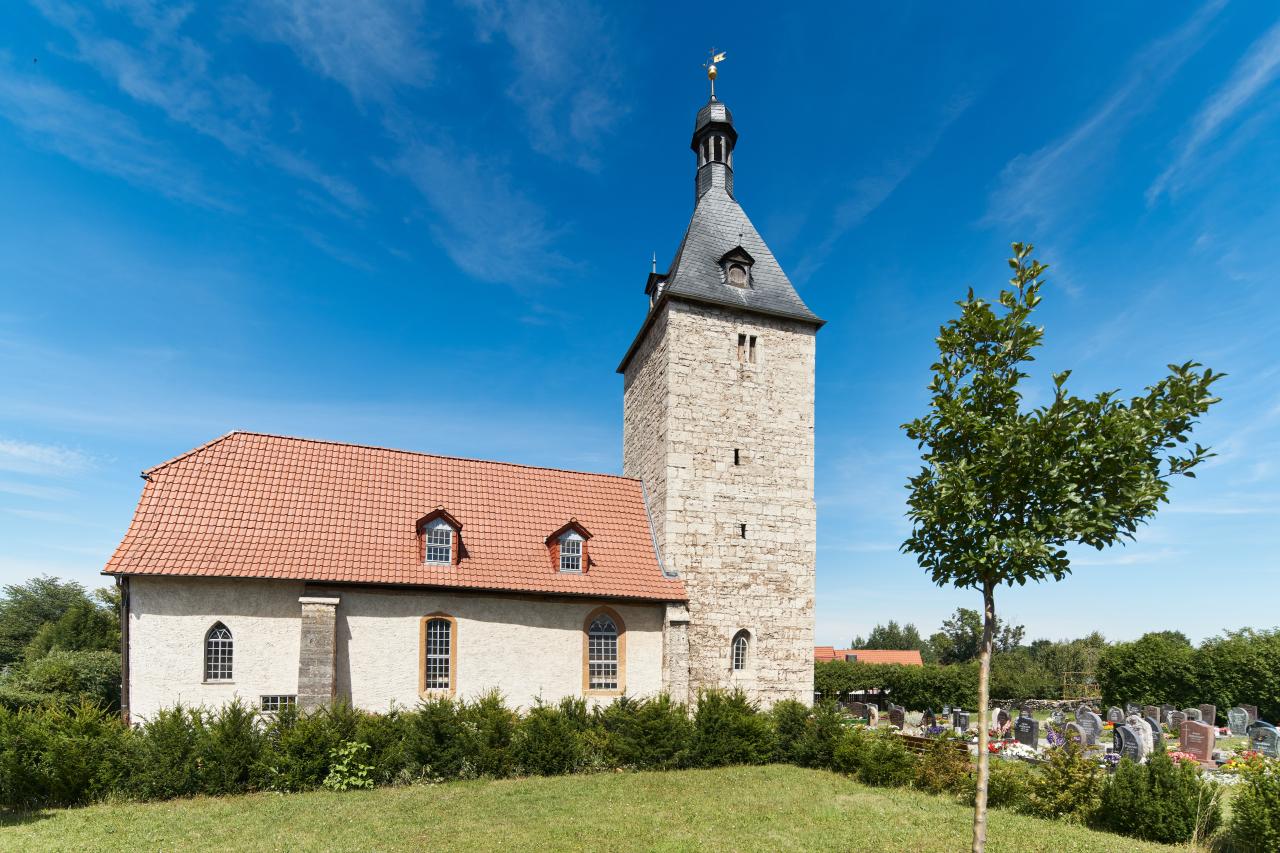 St. Cyriakus Village Church in Höngeda